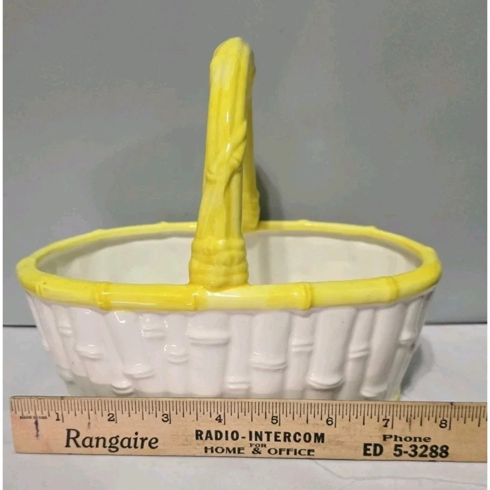 Vin Ltage Fitz And Floyd Ceramic Basket With Handle Yellow And White